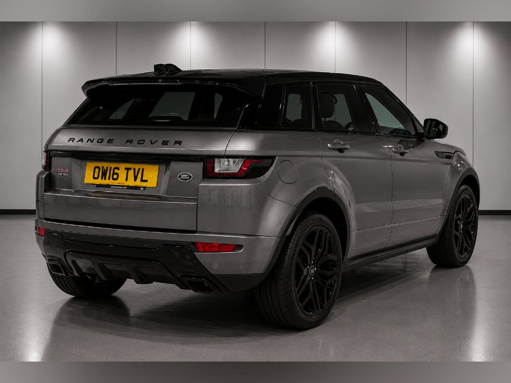 Grey 2016 Land Rover Range Rover Evoque 2.0 TD4 HSE Dynamic Lux SUV 5dr Diesel Auto 4WD Euro 6 s/s 180 ps in Peterborough